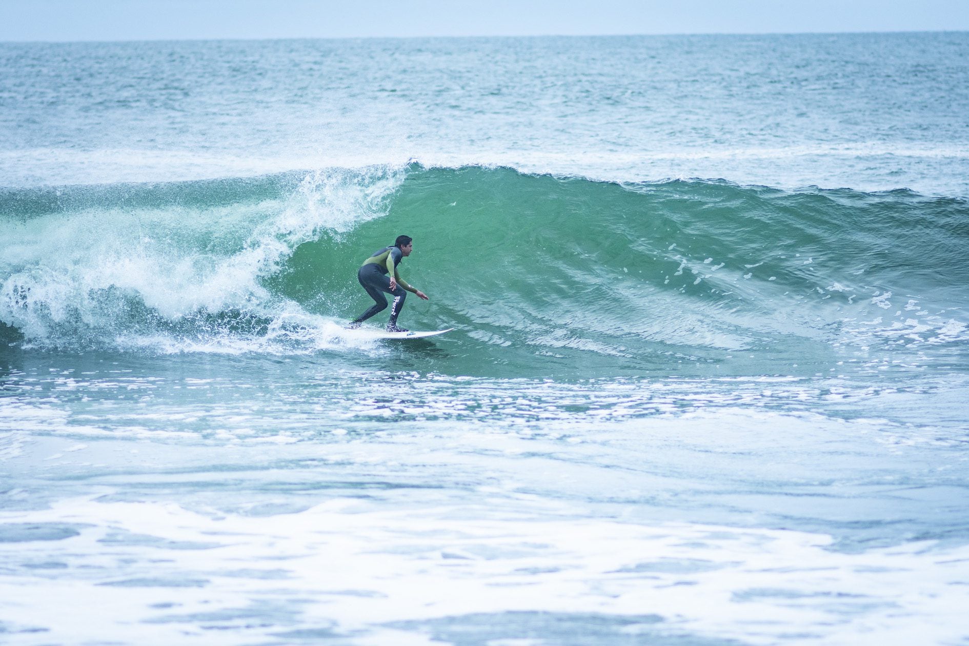 ¿Cómo elegir tu primera tabla de surf en Chile?